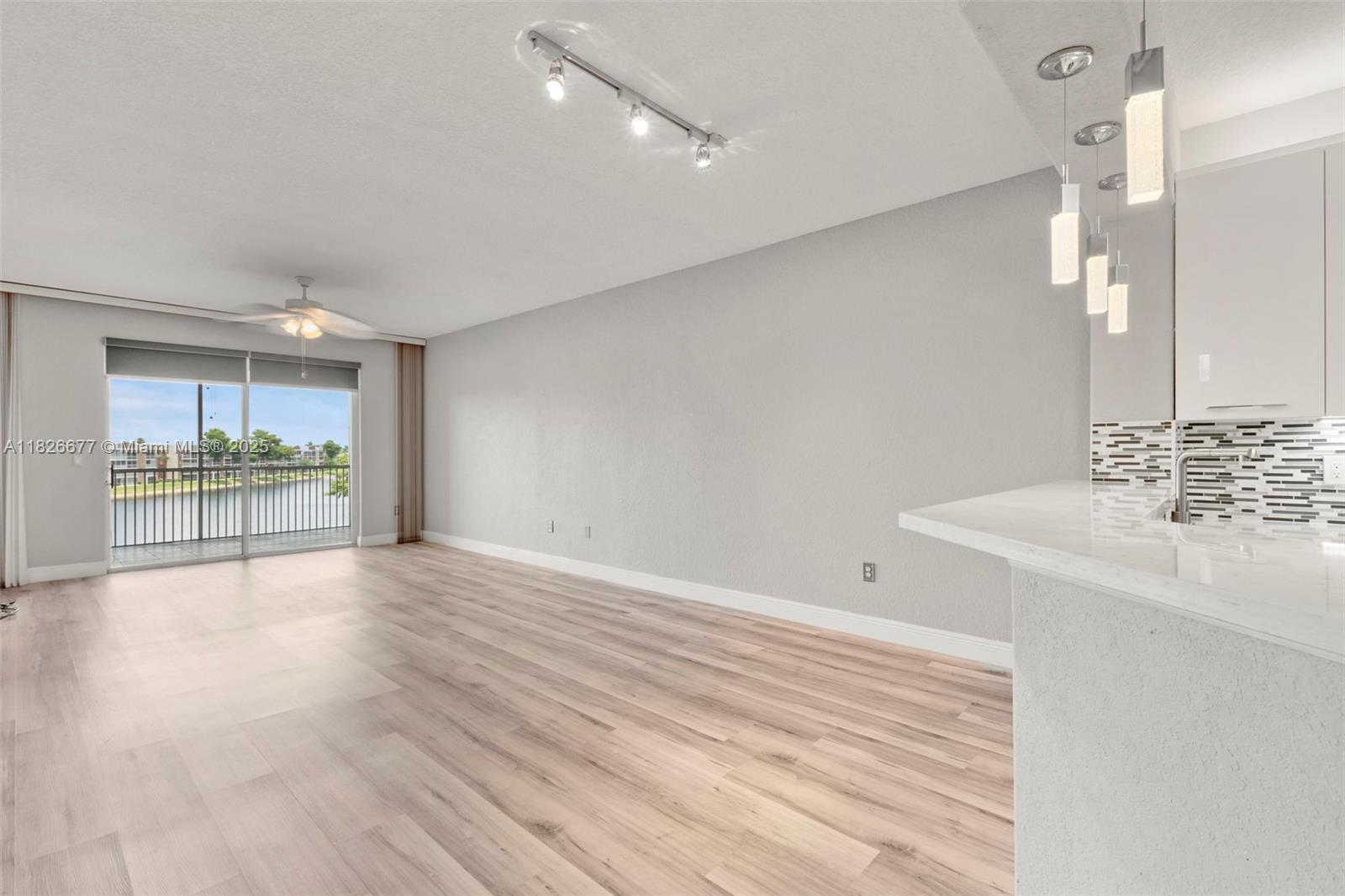 7727 Southampton Ter #412, Tamarac, Florida image 8