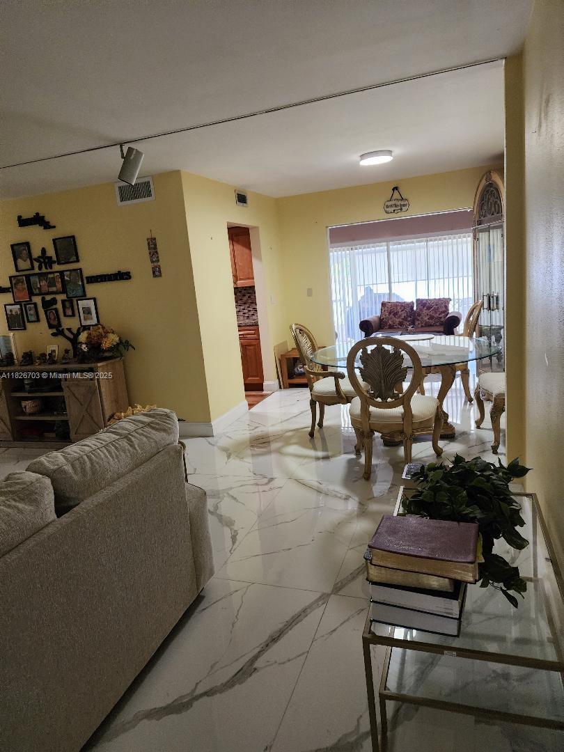 6311 NW 71st Ave, Tamarac, Florida image 15