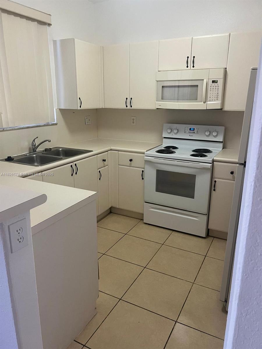 Property photo # 6