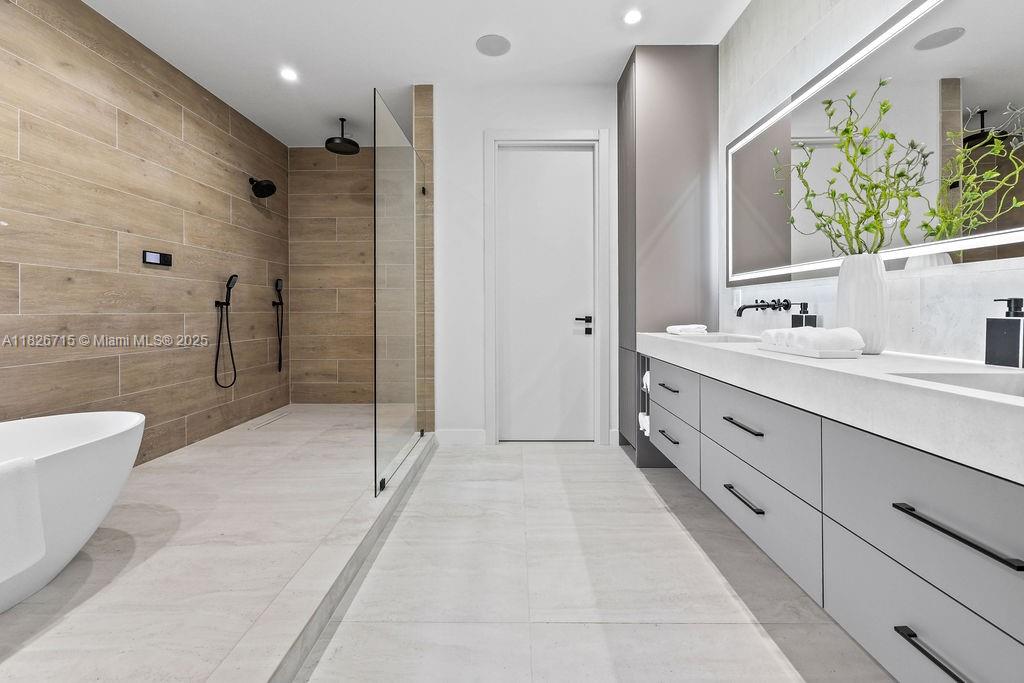 1132 SE 6th Ter, Fort Lauderdale, Florida image 26