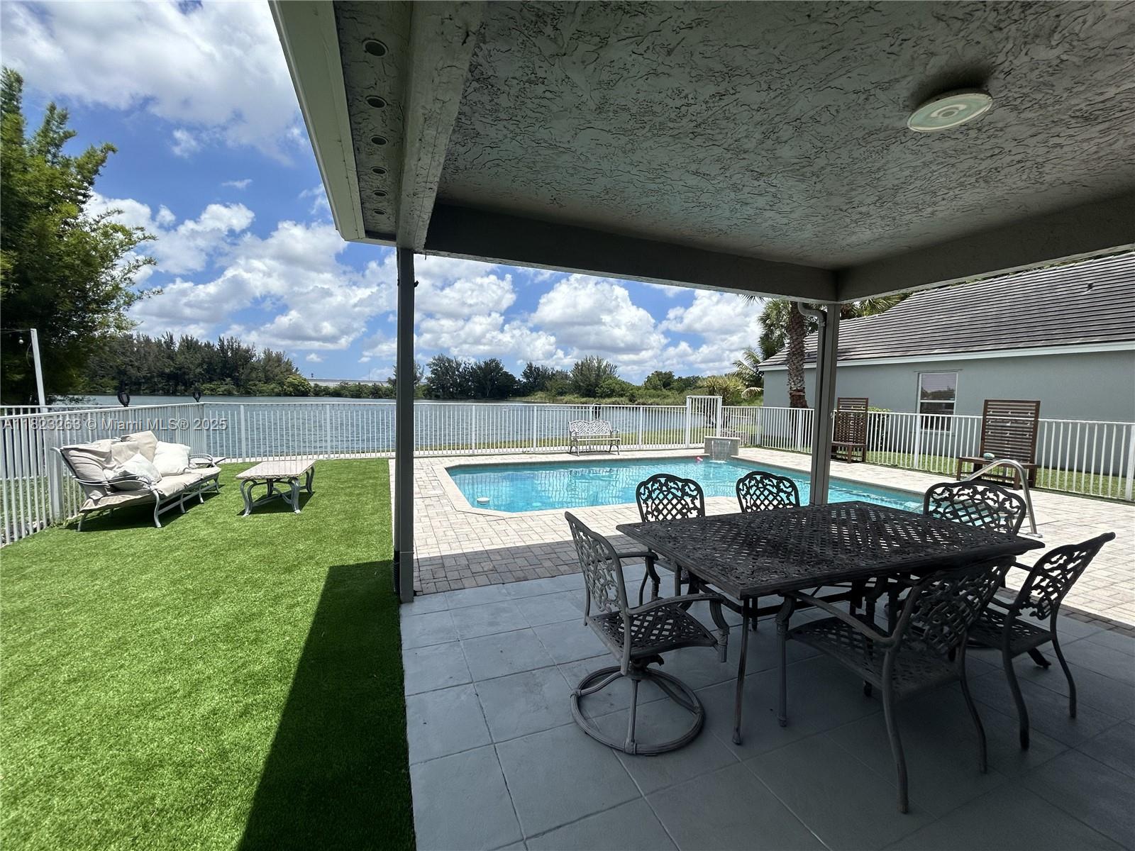 Property photo # 8