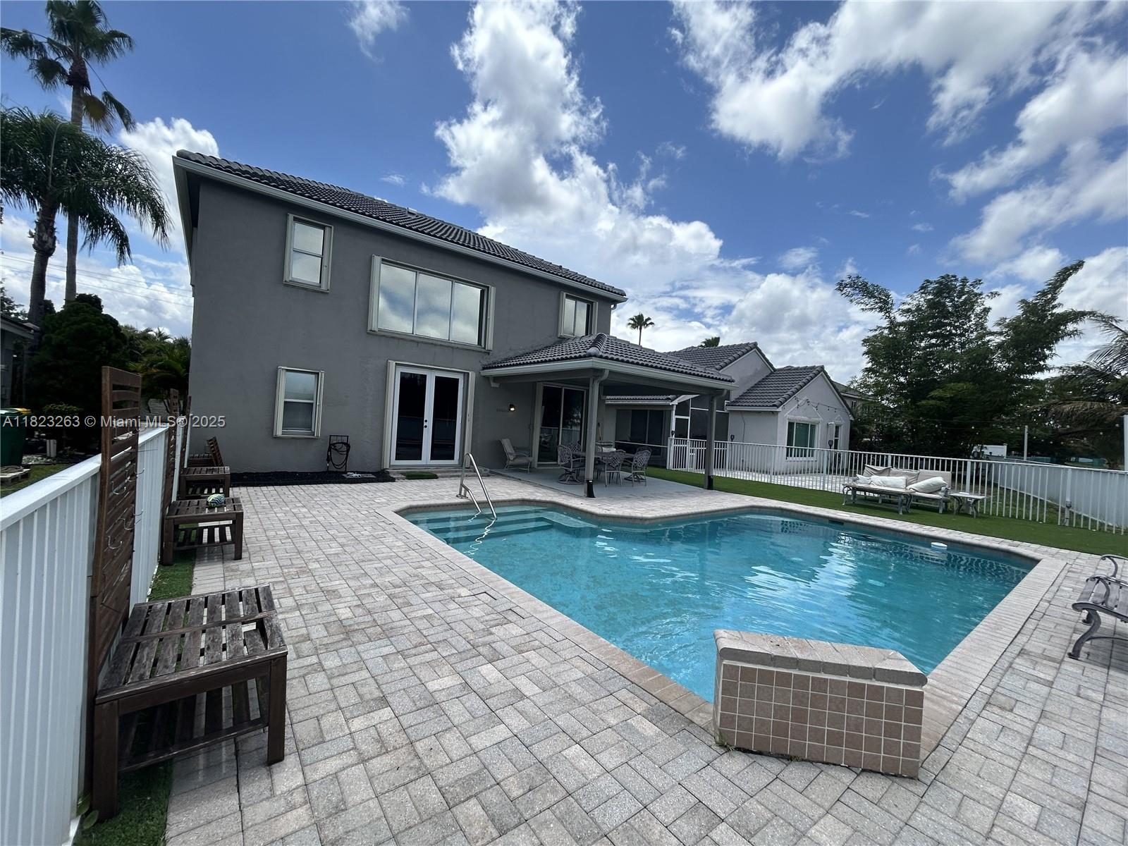 Property photo # 9