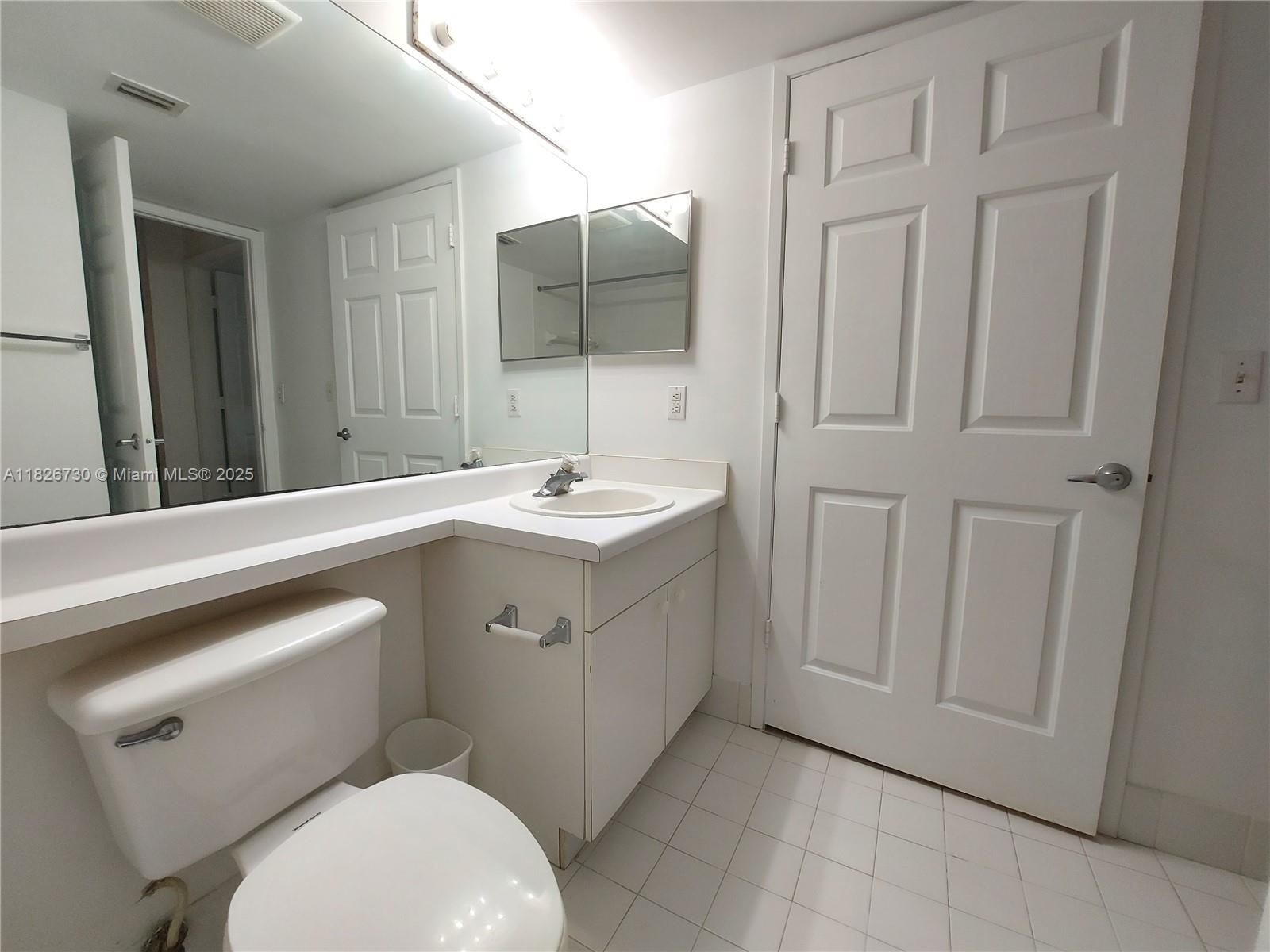2640 S University Dr #125, Davie, Florida image 28