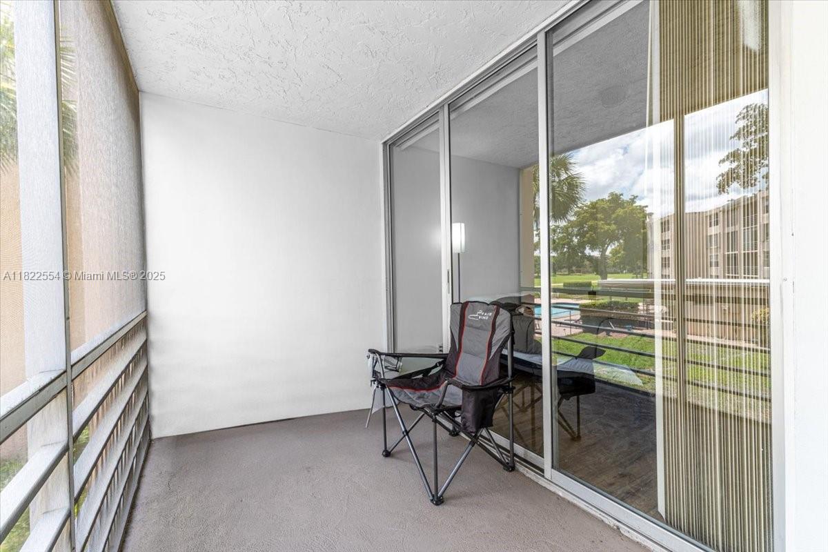 9481 Evergreen Pl #206, Davie, Florida image 13