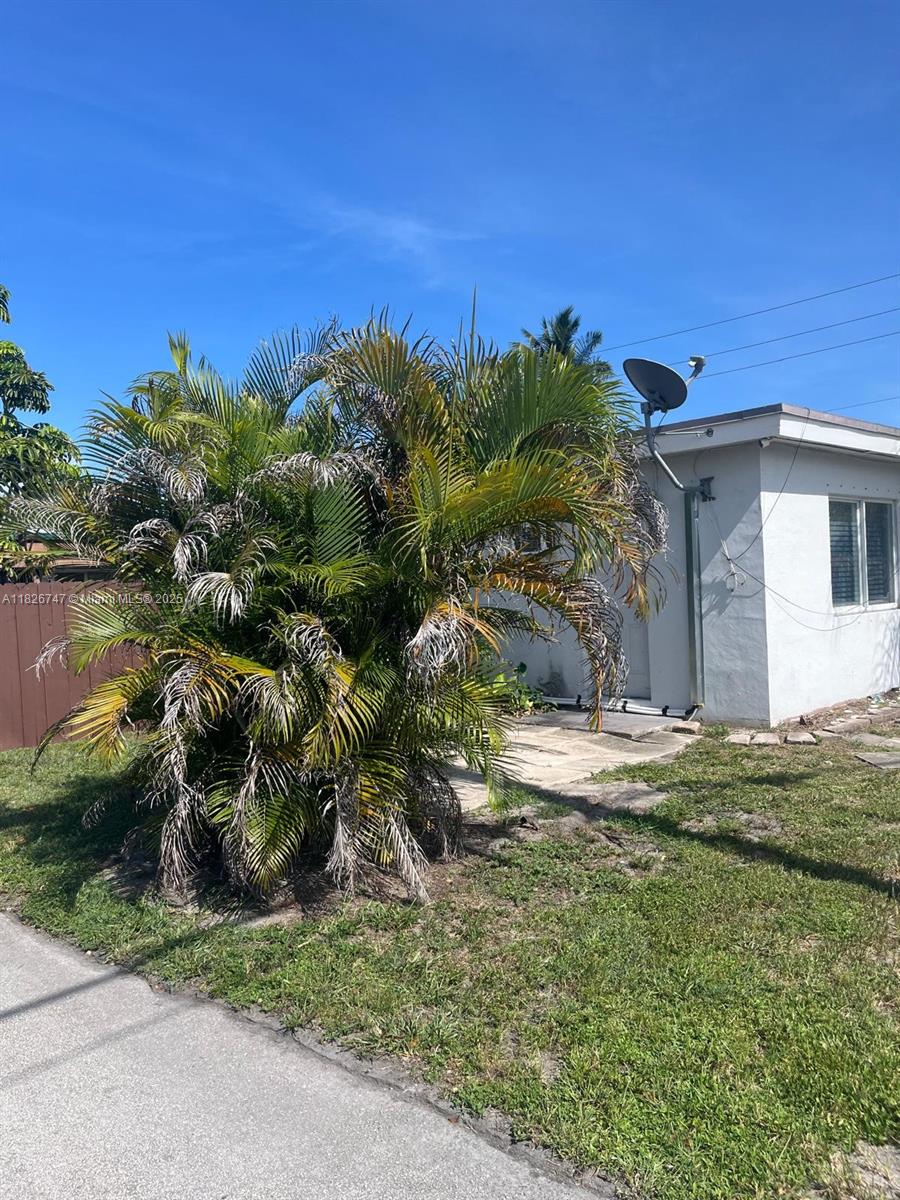 Property photo # 9