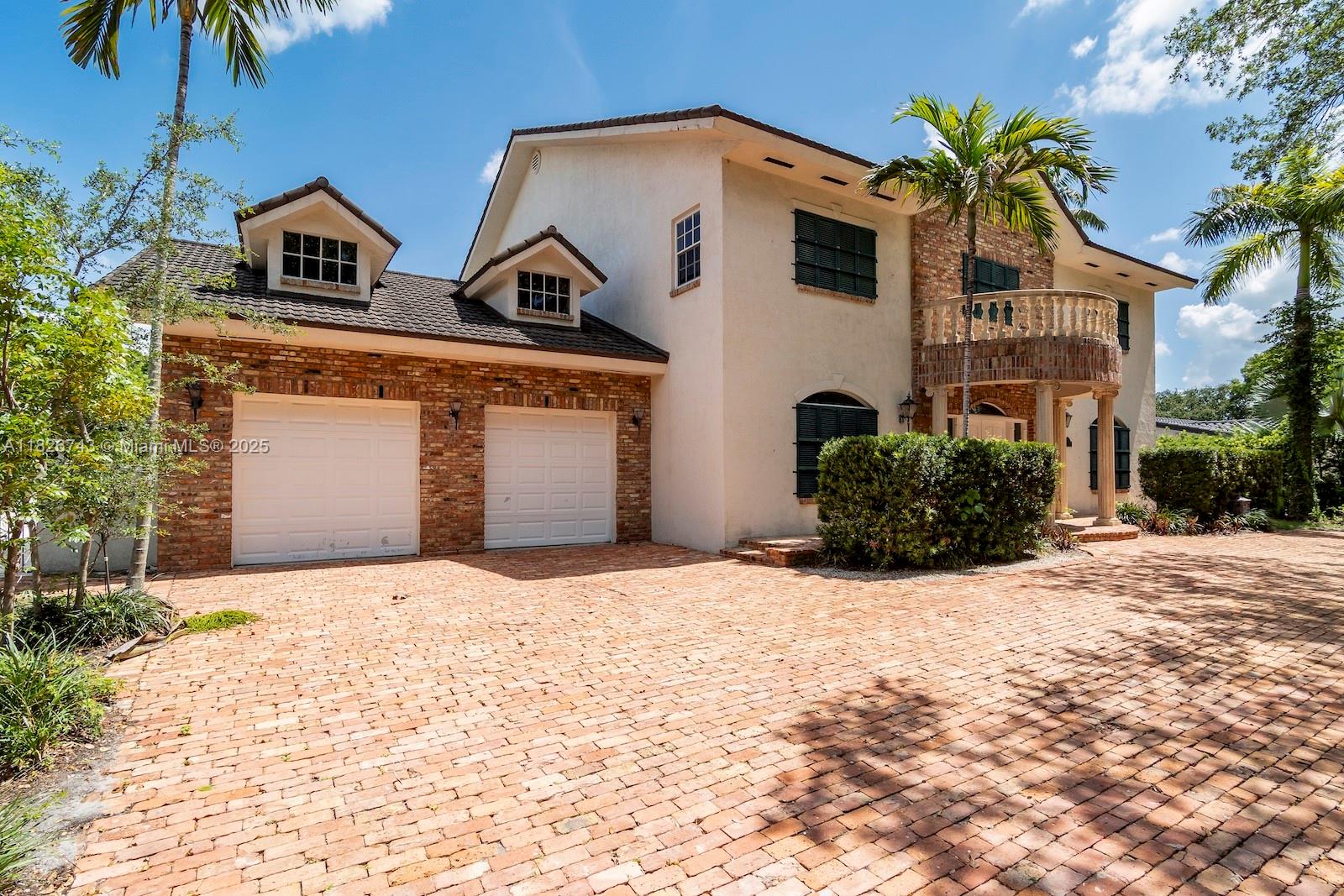 7235 S Prestwick Pl, Miami Lakes, Florida image 3