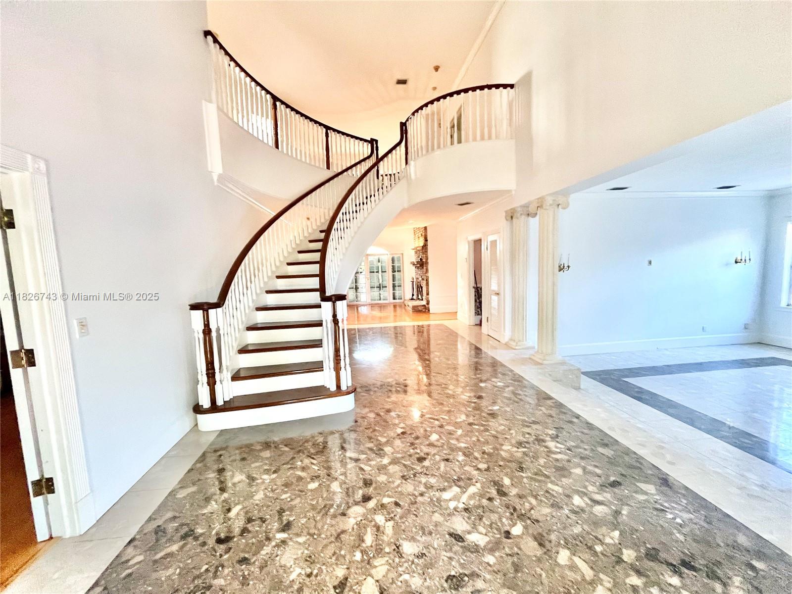 7235 S Prestwick Pl, Miami Lakes, Florida image 6