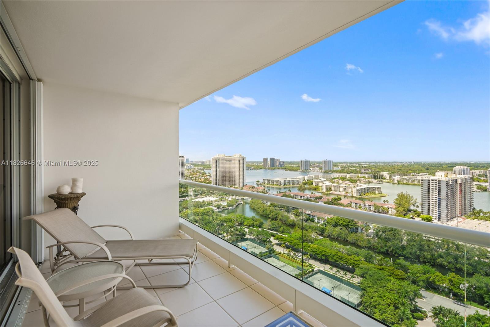 7000 Island Blvd #2909, Aventura, Florida image 34