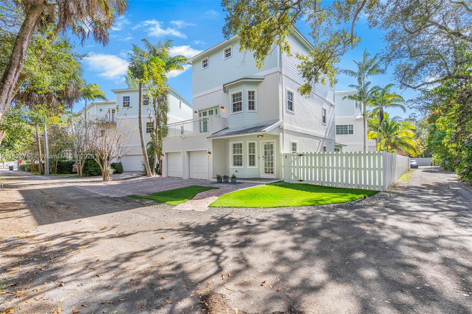 Property photo # 9