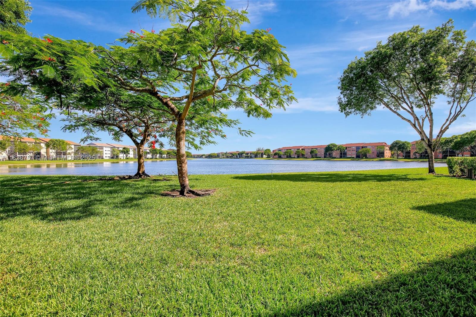 13800 SW 5th Ct #101M, Pembroke Pines, Florida image 31