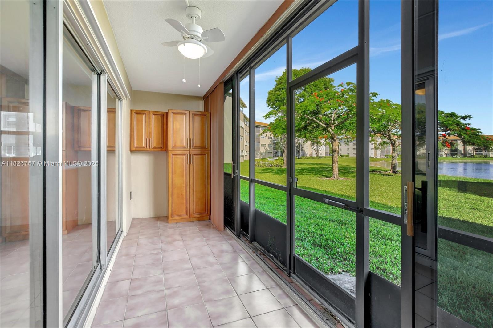 13800 SW 5th Ct #101M, Pembroke Pines, Florida image 32