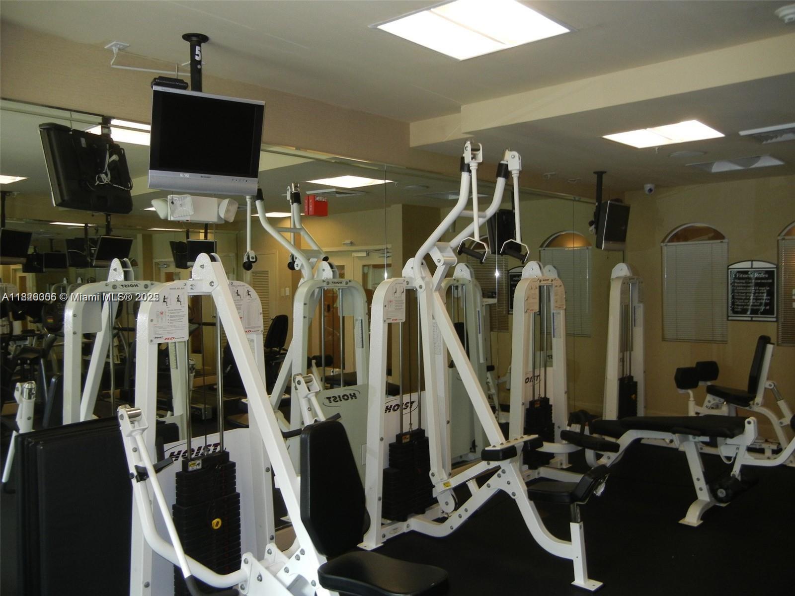 6001 SW 70th St #324, South Miami, Florida image 9