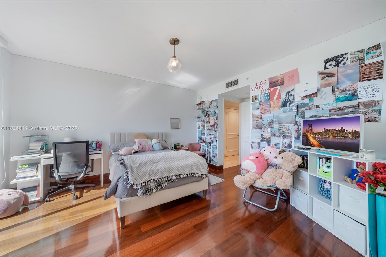 Property photo # 6