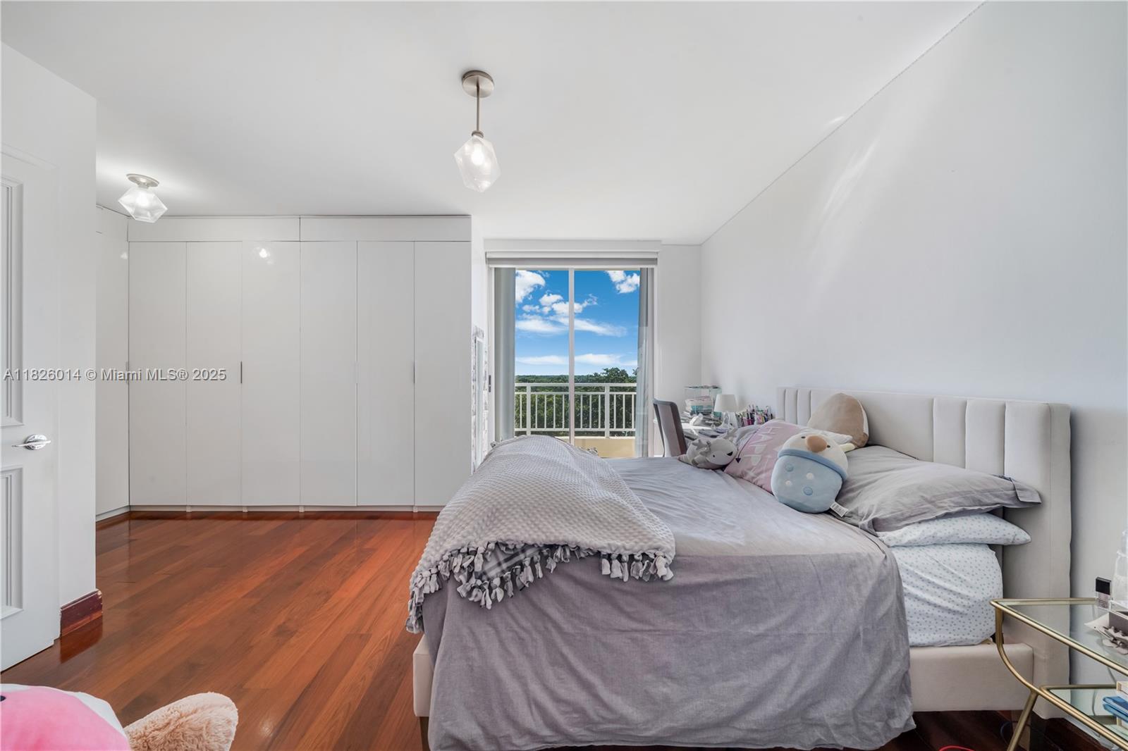 Property photo # 9
