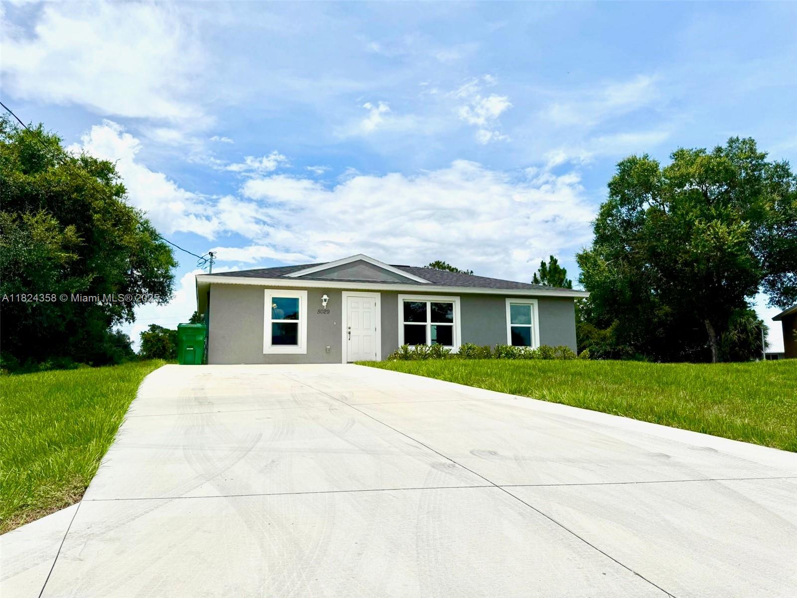 5029 N Dogwood Cir, La Belle, Florida image 7