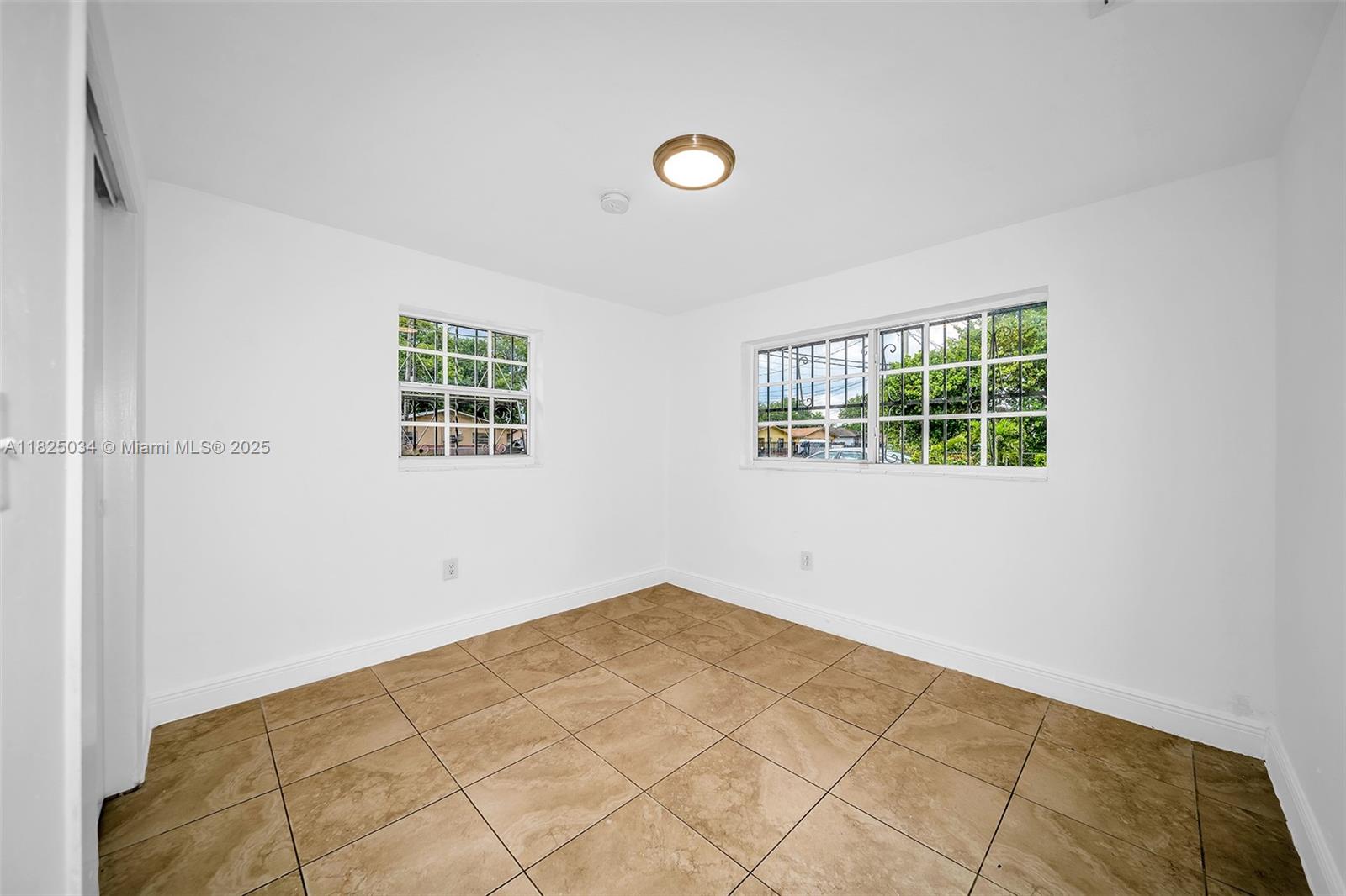 Property photo # 2