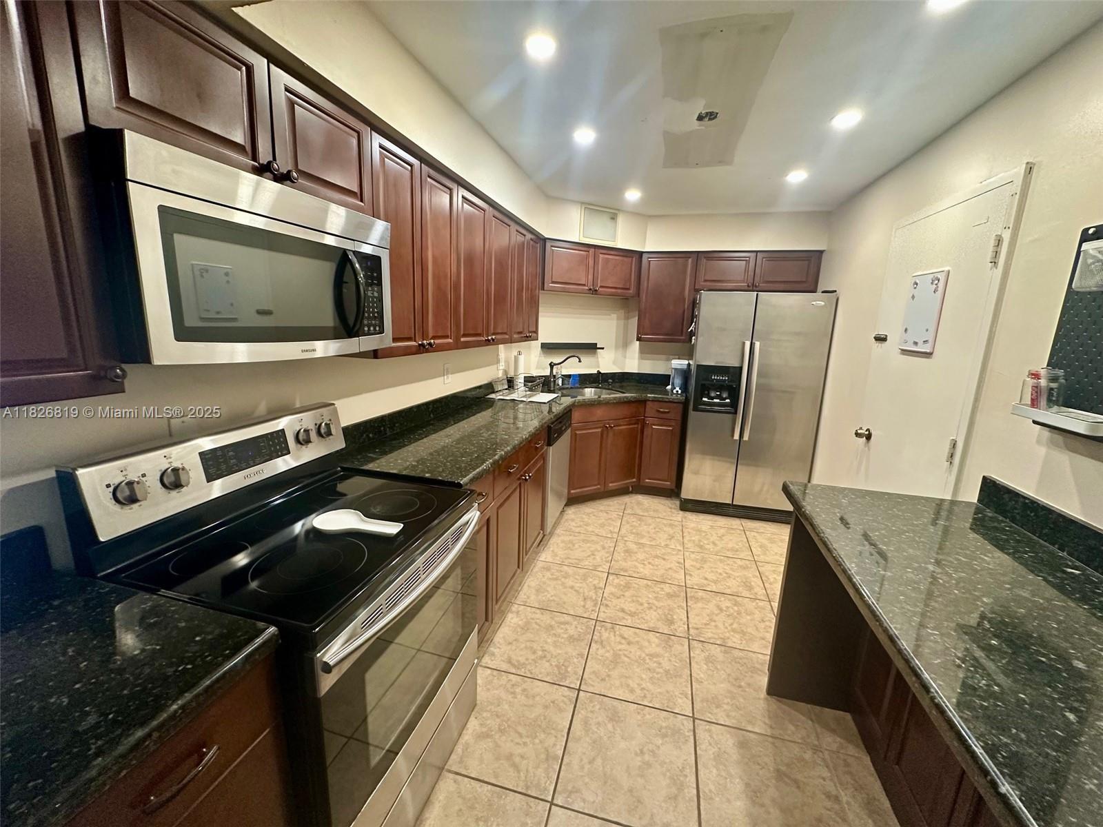 Property photo # 7