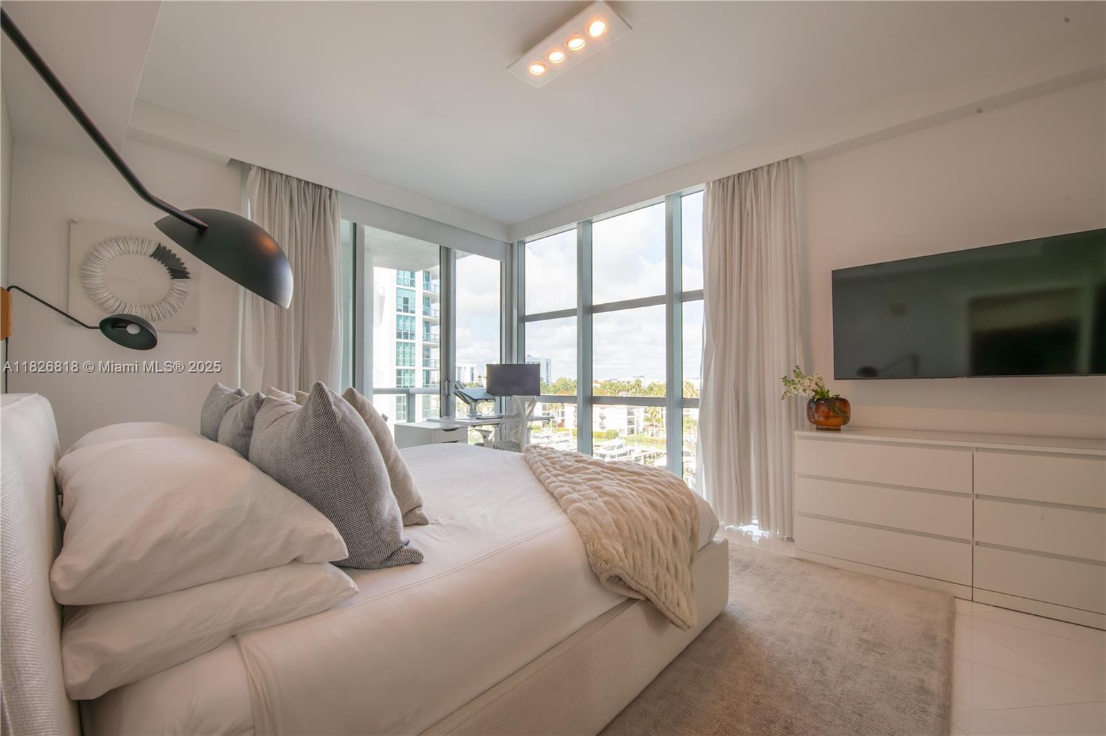 3131 NE 188th St #2-605, Aventura, Florida image 8