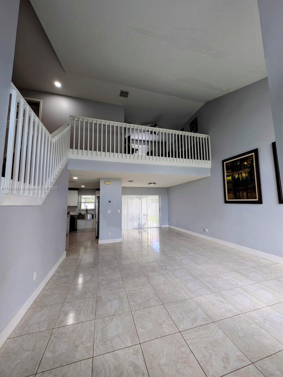 335 SW 183rd Way, Pembroke Pines, Florida image 10