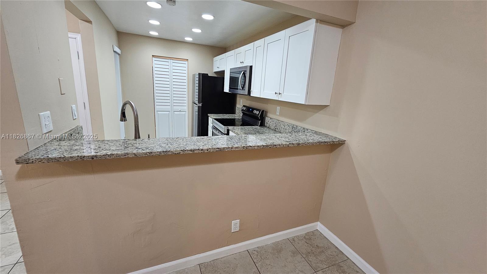 Property photo # 7