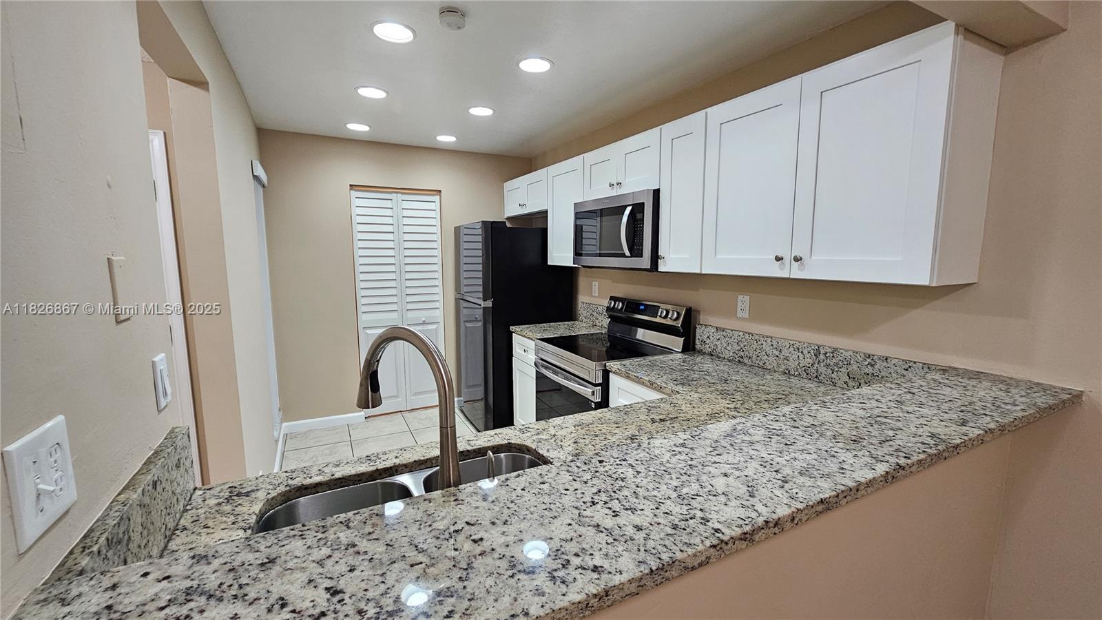 Property photo # 2