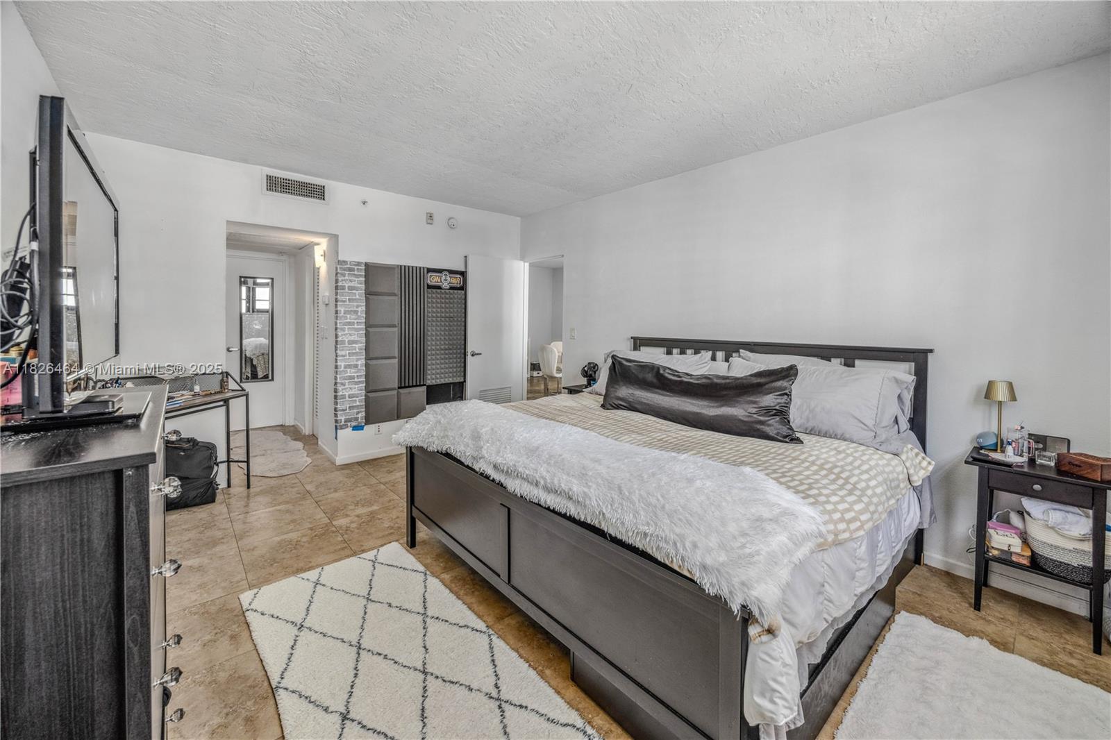 3000 S Ocean Dr #702, Hollywood, Florida image 23