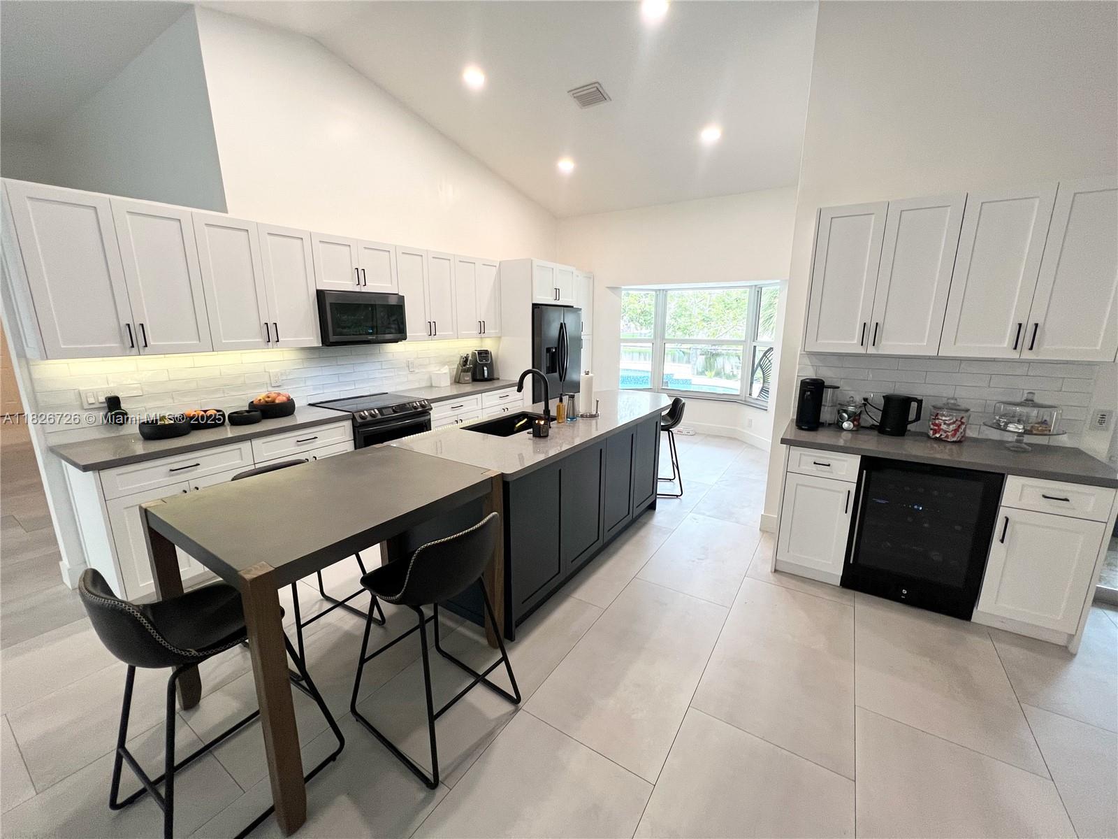 1732 SW 103rd Ln, Davie, Florida image 6