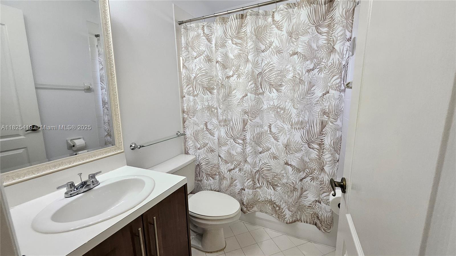 5084 NW 112th Ct, Doral, Florida image 32