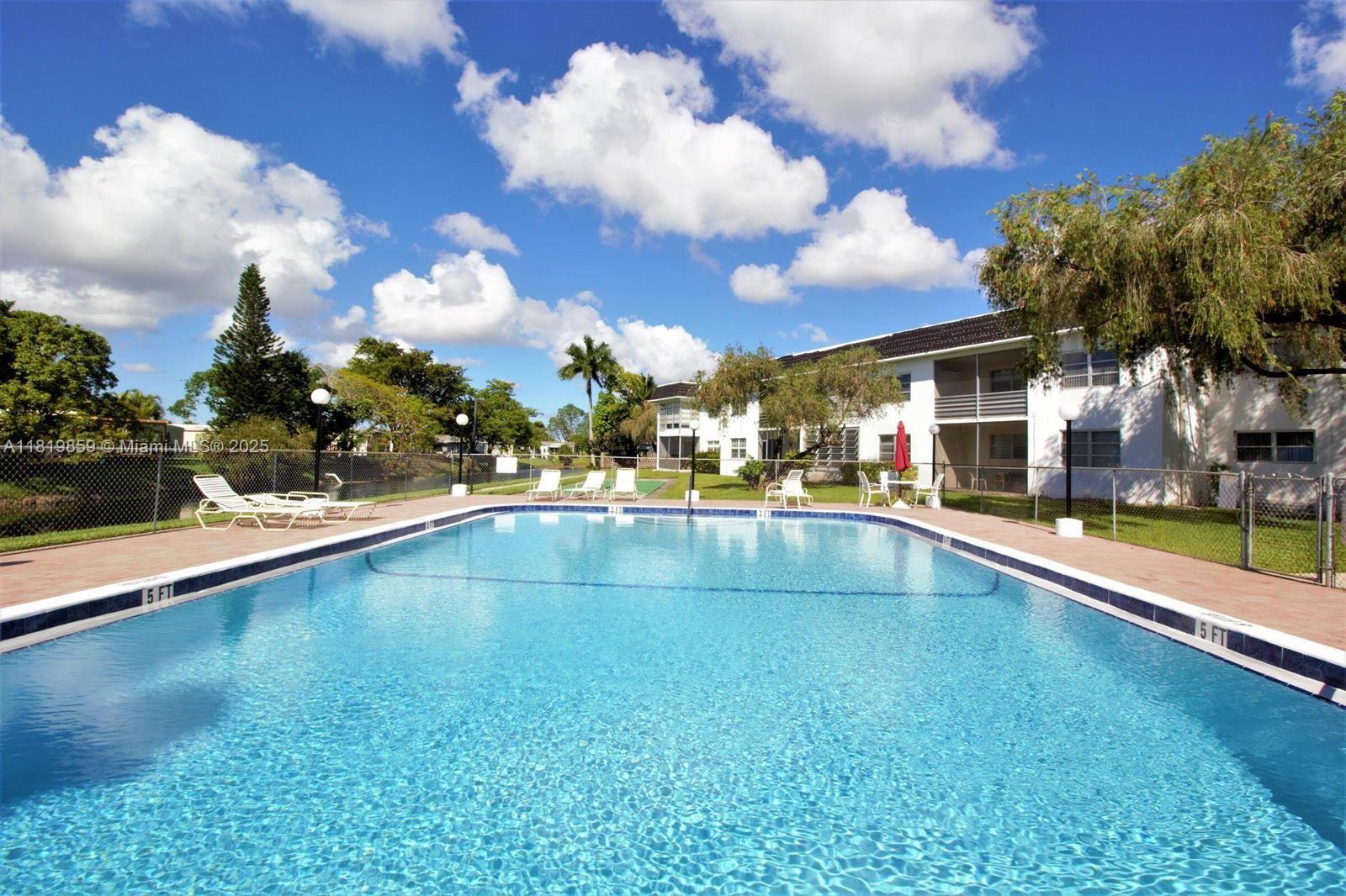6503 Winfield Blvd #111AD, Margate, Florida image 16