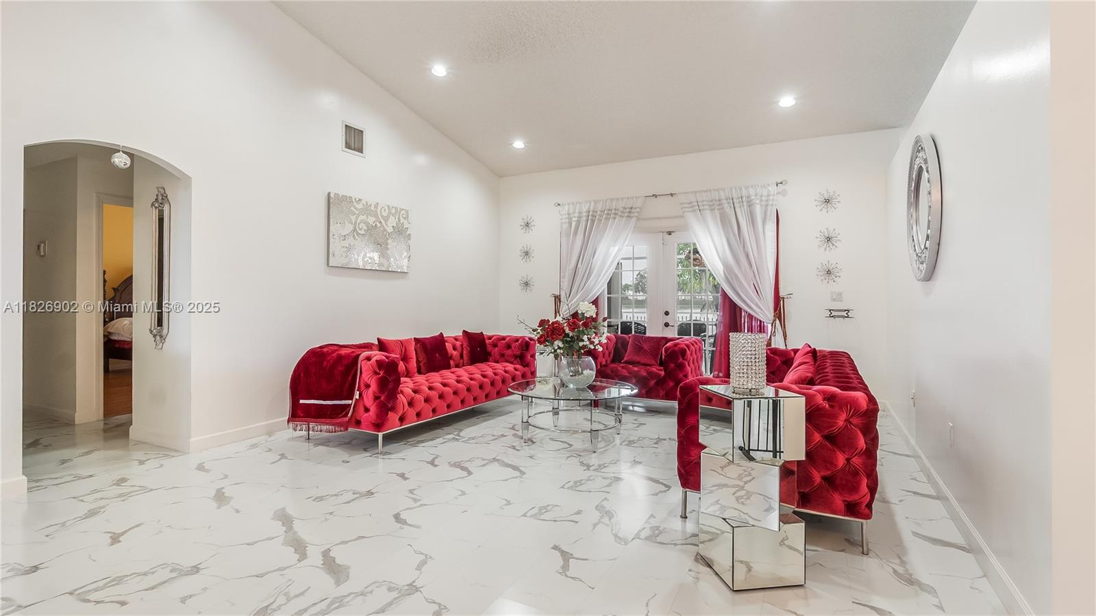 1720 SW 137th Way, Miramar, Florida image 4