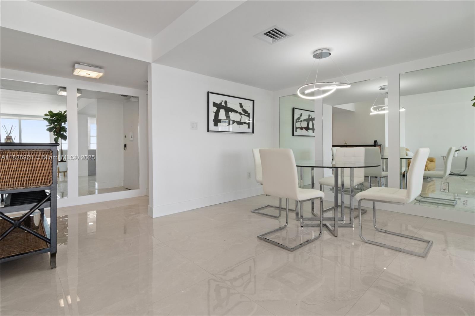 18081 Biscayne Blvd #801, Aventura, Florida image 2
