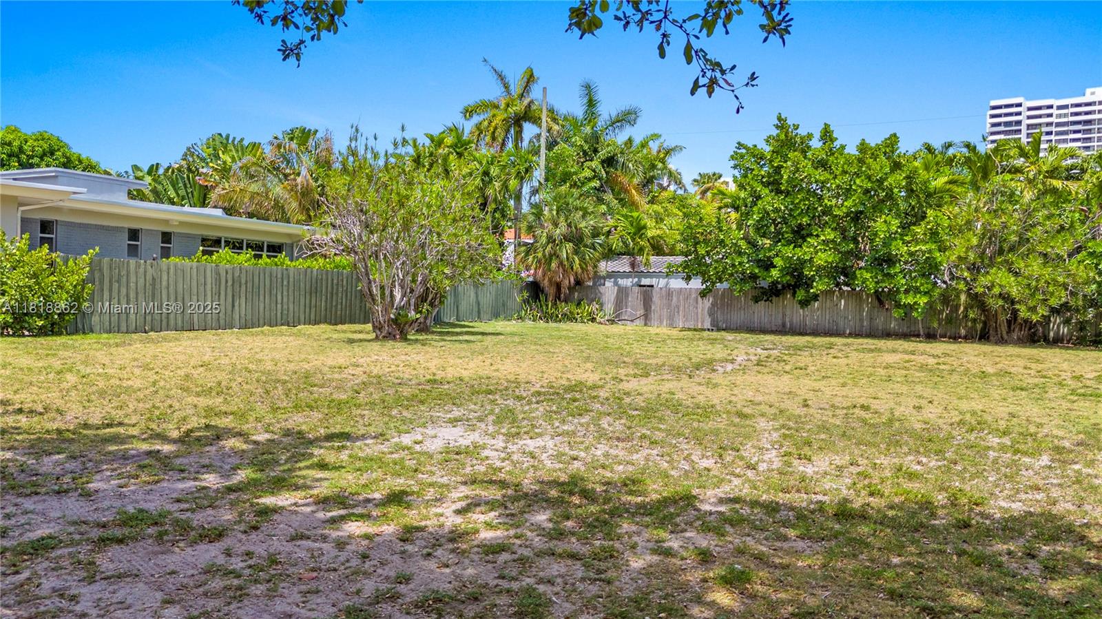 2525 Flamingo Pl, Miami Beach, Florida image 11