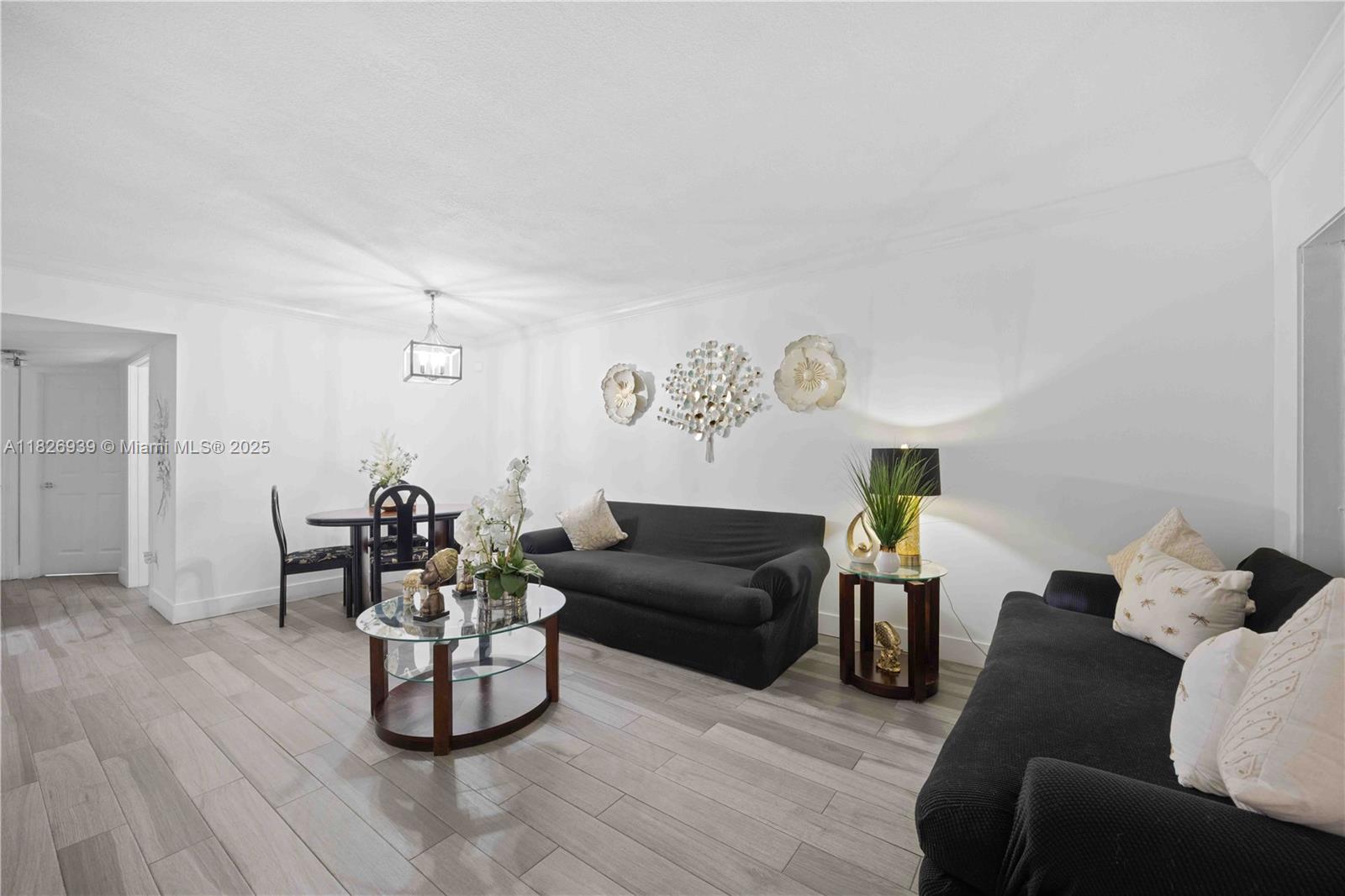 Property photo # 4