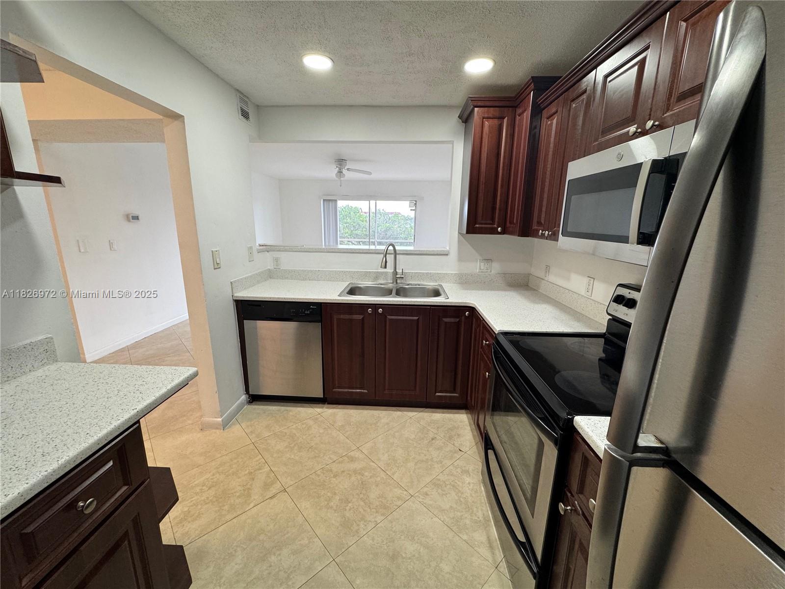 Property photo # 7