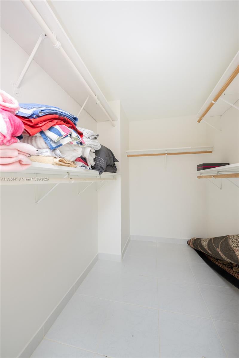 2030 S Ocean Dr #227, Hallandale Beach, Florida image 31