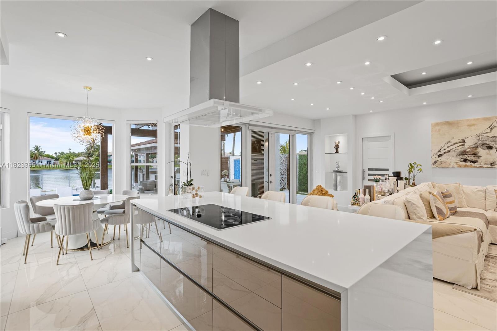900 Milan Av, Coral Gables, Florida image 18