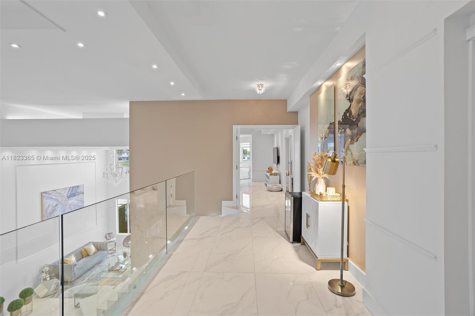 11073 NW 72th Terrace, Doral, Florida image 22