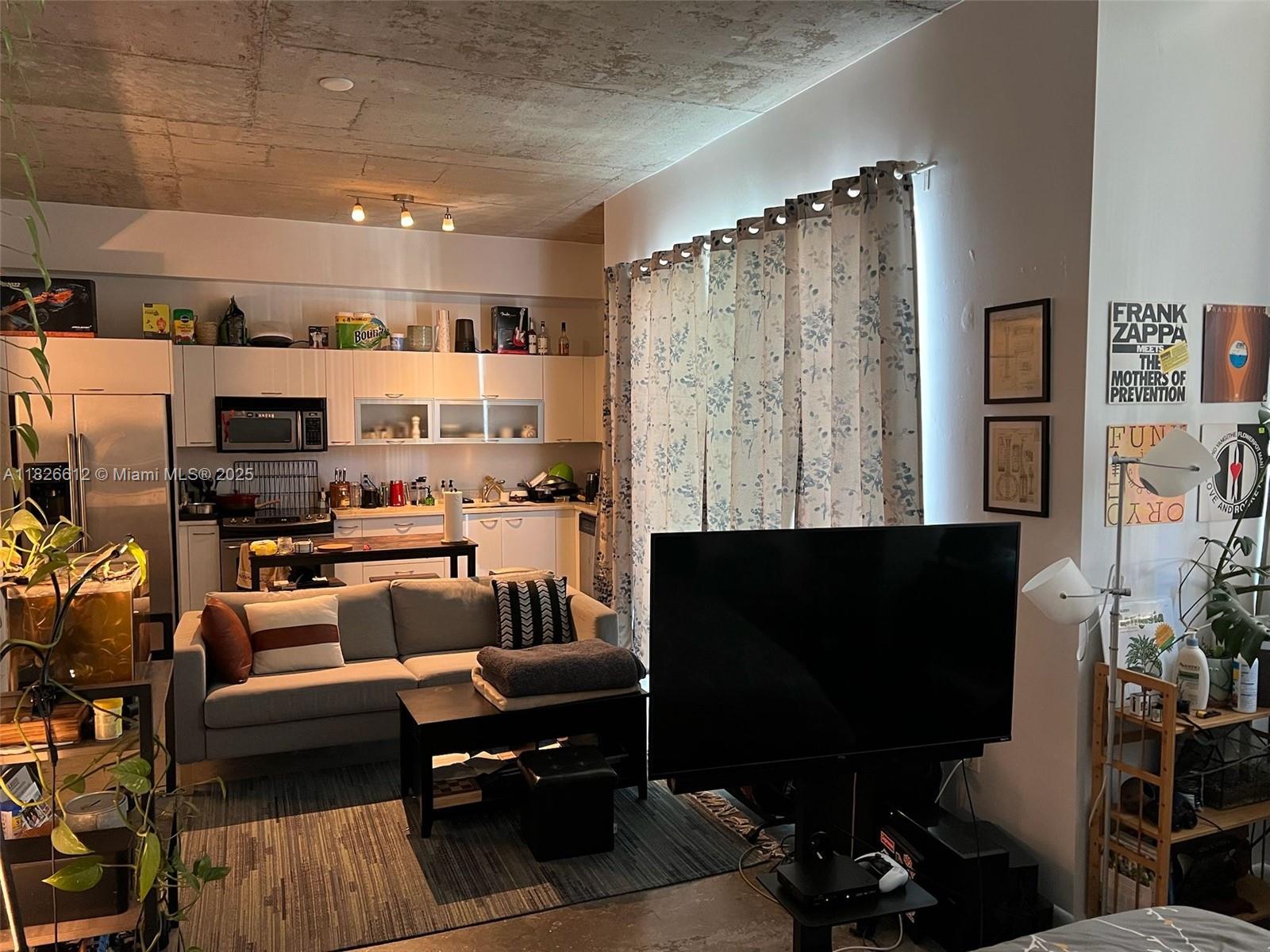 Property photo # 6