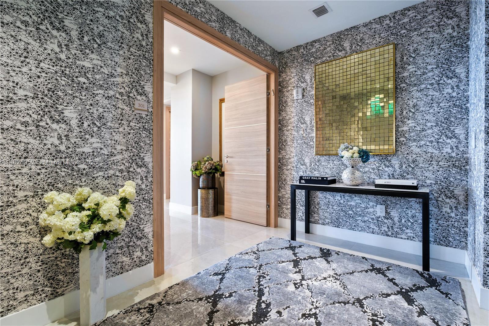 515 Valencia Ave #301, Coral Gables, Florida image 2