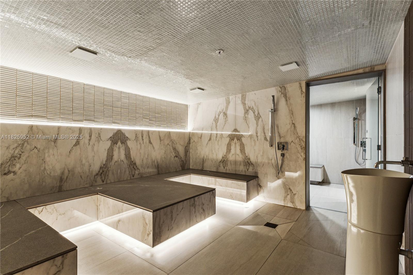 515 Valencia Ave #301, Coral Gables, Florida image 28