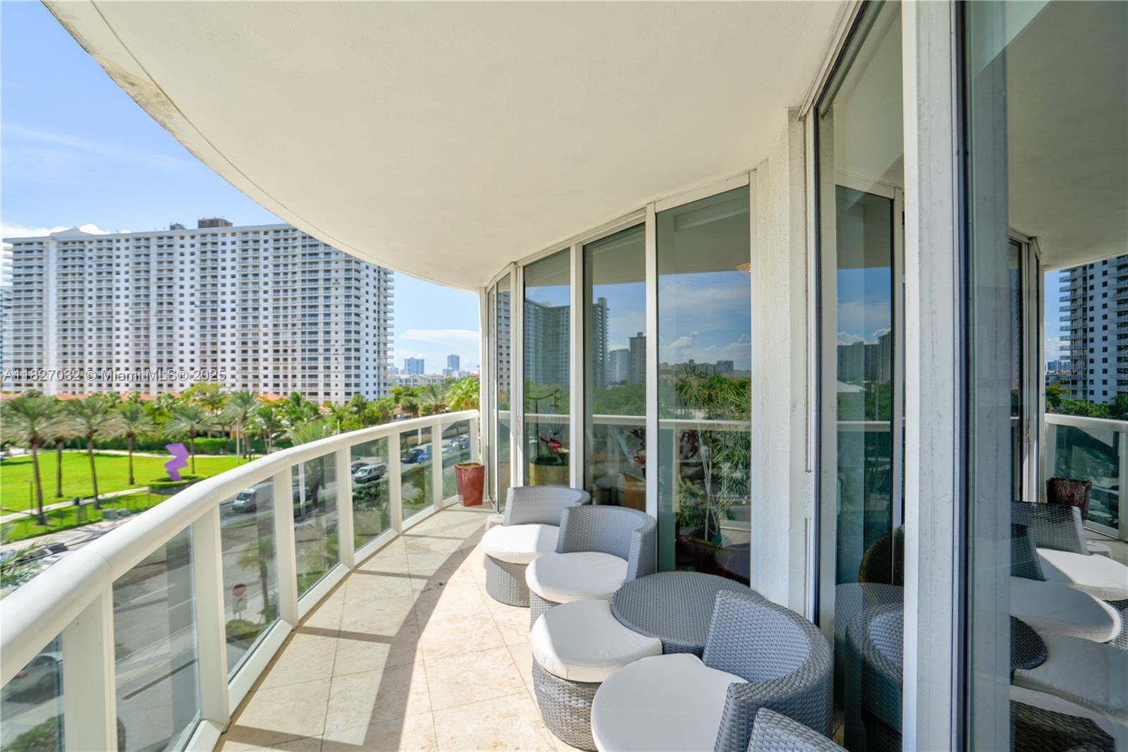 17201 Collins Ave #509, Sunny Isles Beach, Florida image 14