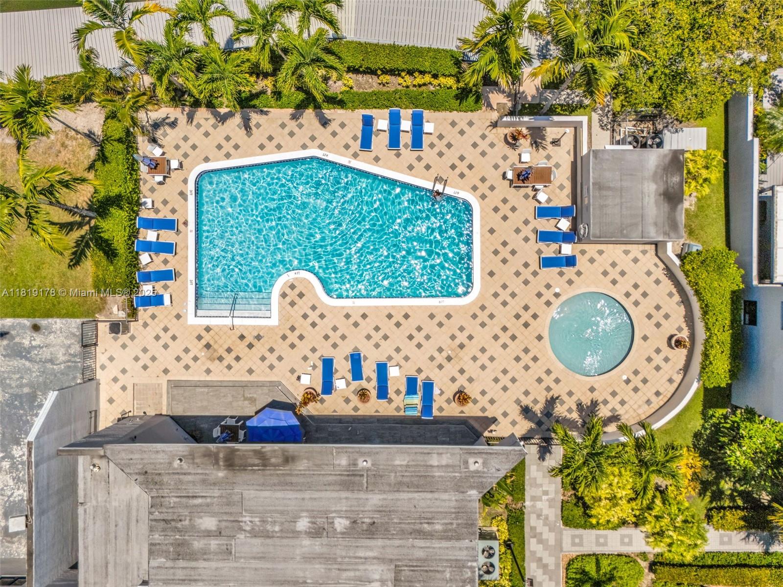 454 Poinciana Dr #1621, Sunny Isles Beach, Florida image 10