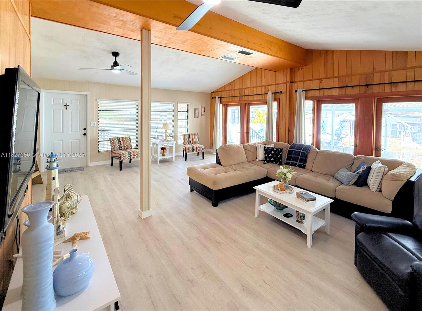 211 Banyan Ln, Tavernier, Florida image 11