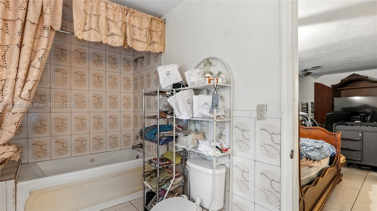 Residential, Miramar, Florida image 27