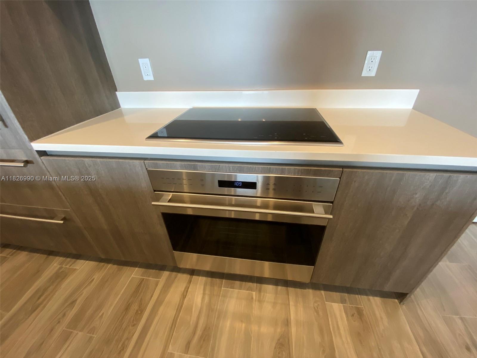 Property photo # 9