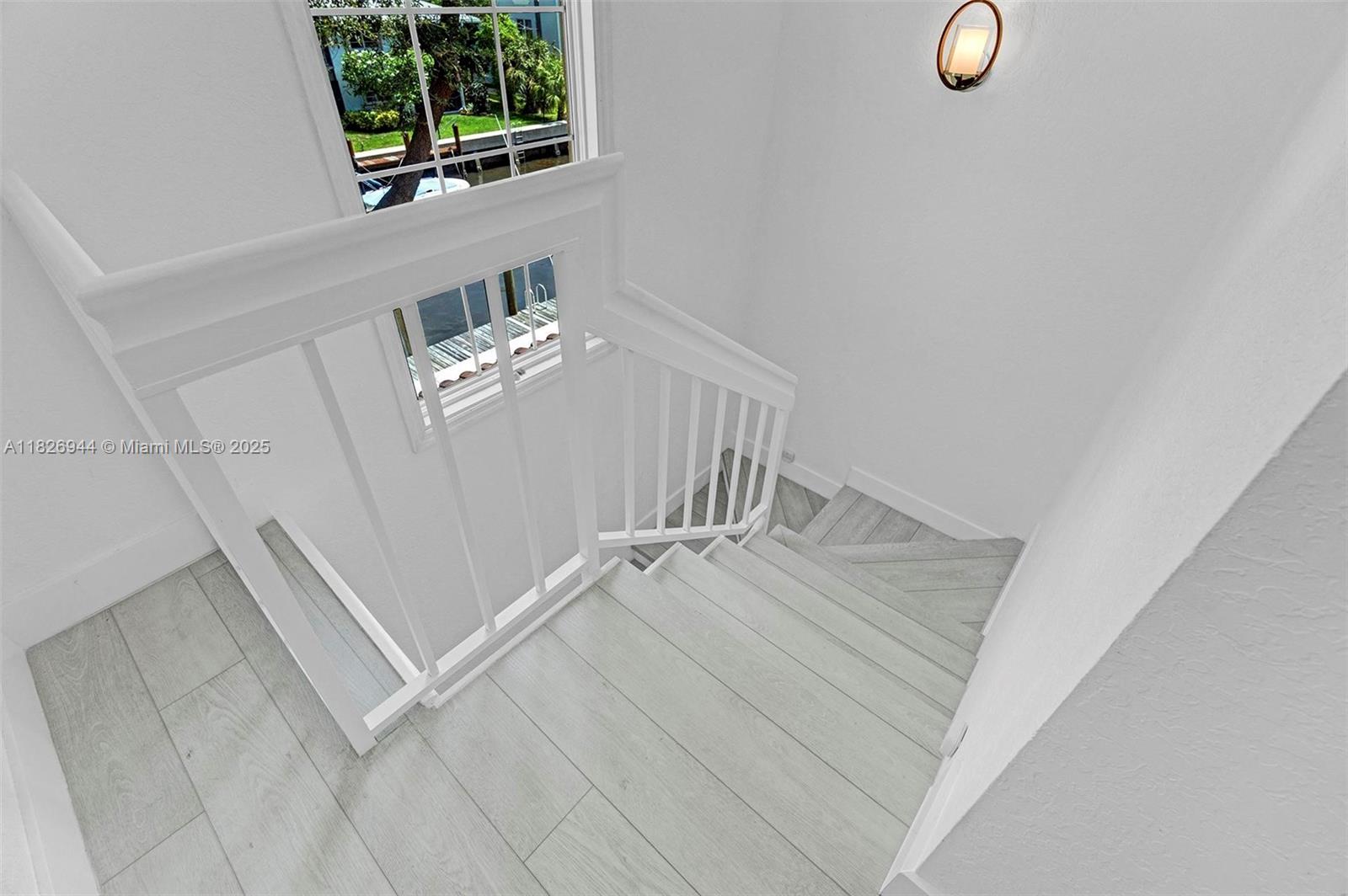 1105 Lake Shore Dr #202, Lake Park, Florida image 21