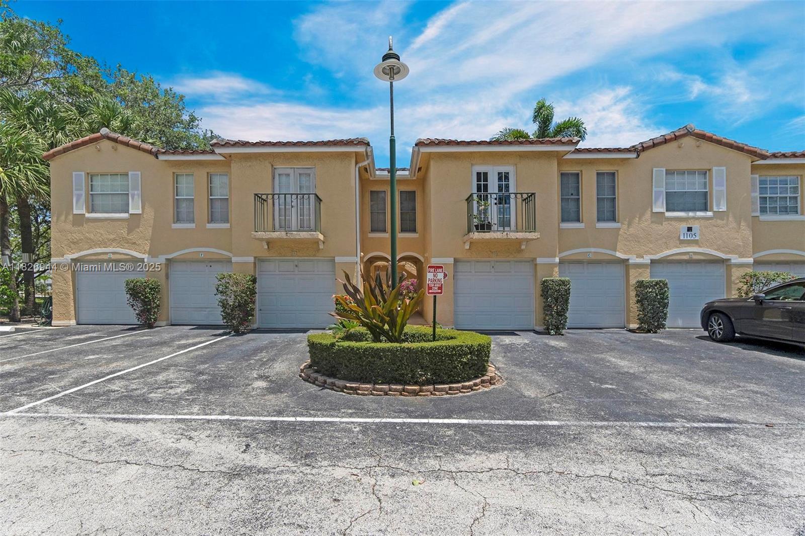 1105 Lake Shore Dr #202, Lake Park, Florida image 36