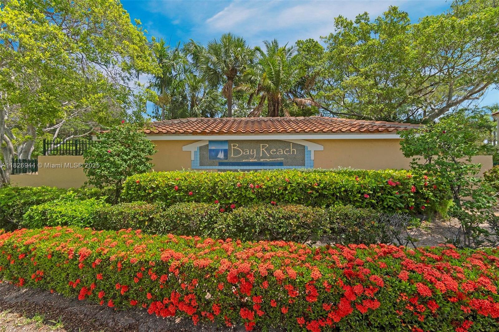 1105 Lake Shore Dr #202, Lake Park, Florida image 47