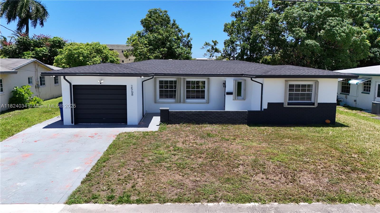 2568 NW 34th Ter, Lauderdale Lakes, Florida image 1