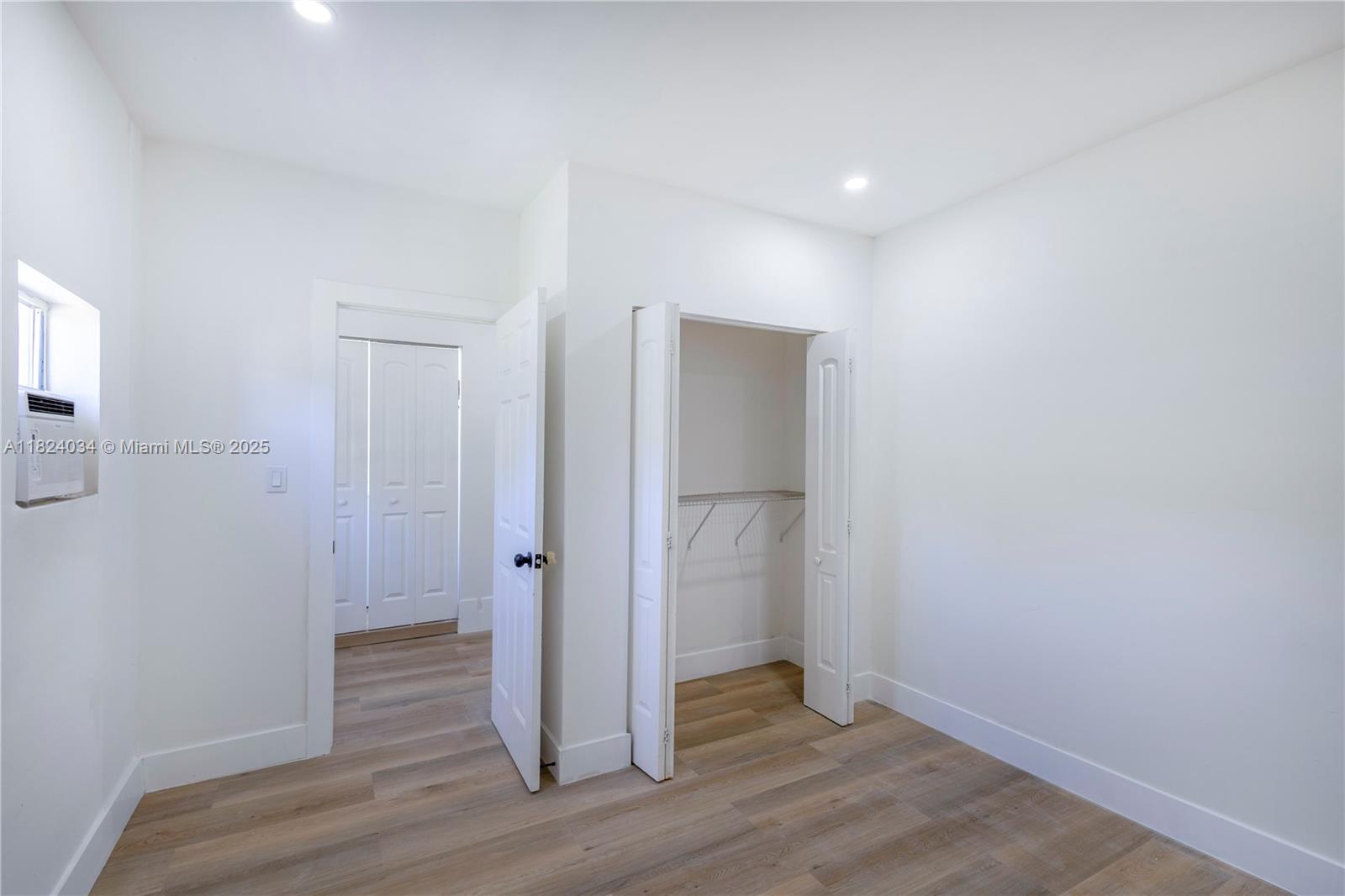 2568 NW 34th Ter, Lauderdale Lakes, Florida image 17